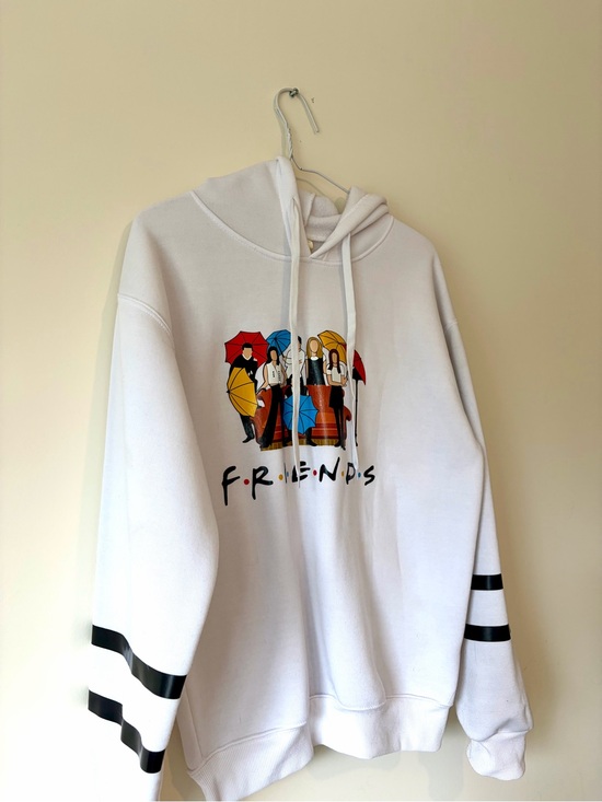 Tops - Friends Graphic White Hooded Sweatshirt